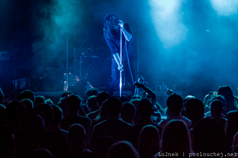 TAKING BACK SUNDAY - Středa 3. 12. 2014