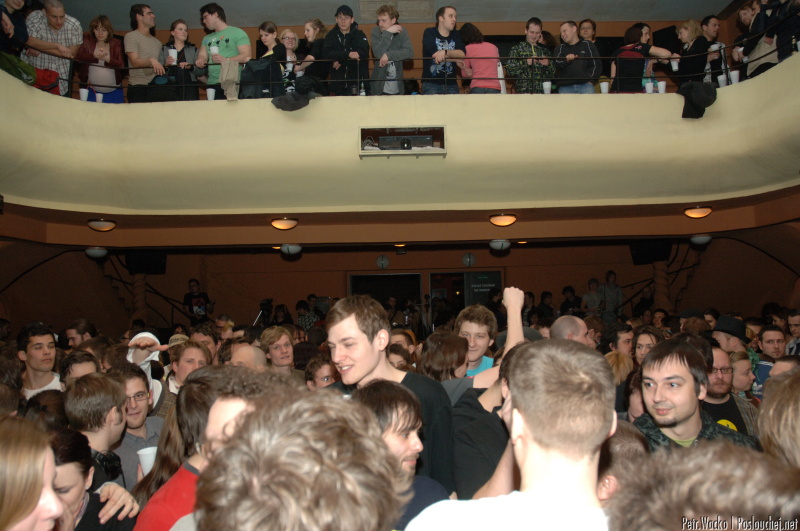 koncert: PAROV STELAR BAND - Pátek 2. 4. 2010